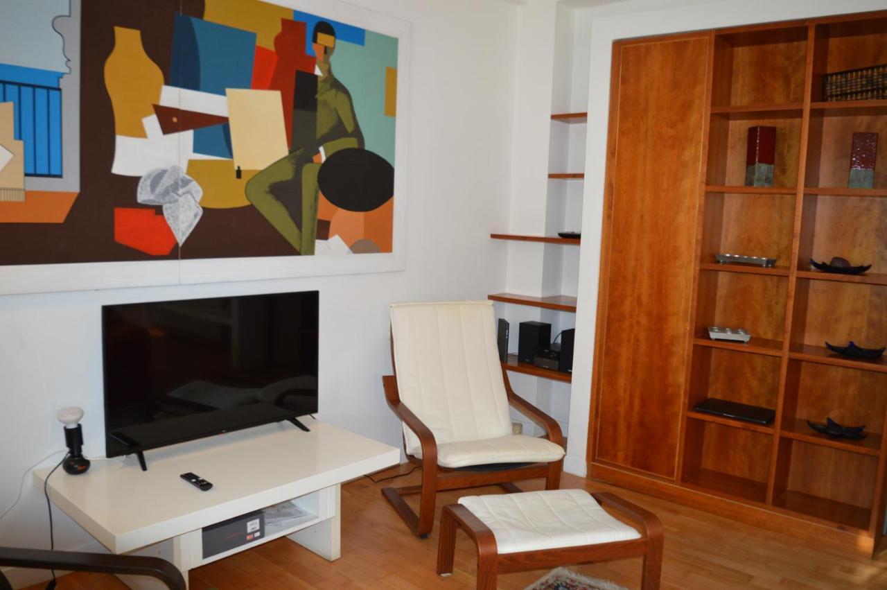 Domus B Corso Francia Apartment Roma Esterno foto